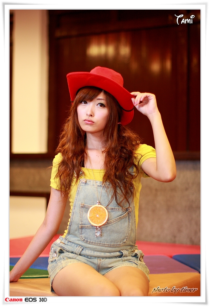 台湾清纯美女-Tami-兒童育樂中心外拍